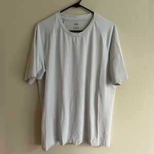 Uniqlo large DRY-EX T-Shirt Crew Neck Short Sleeve White active wear